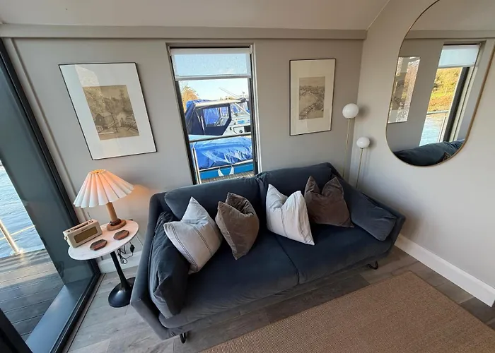 Water Cabin With Water Sports Equipment And Bikes, Bath Bristol, United Kingdom