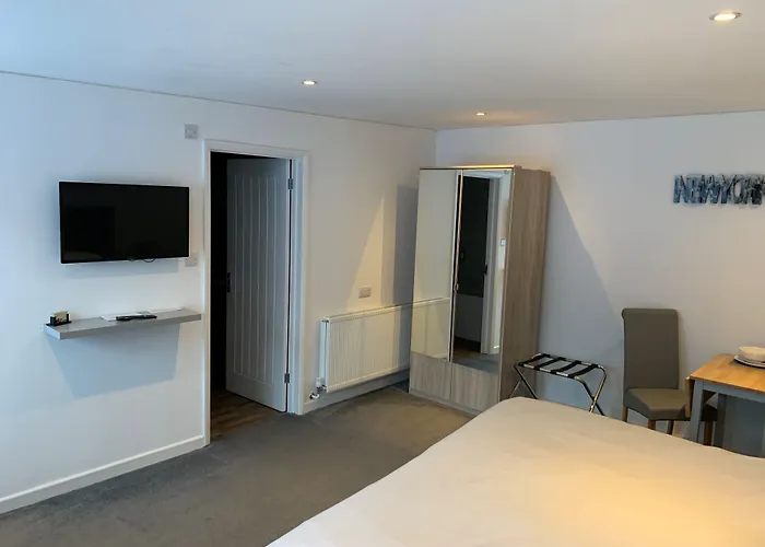 Fornham Guest House Chertsey, United Kingdom