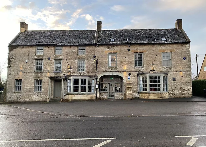 The Halford Bridge Inn