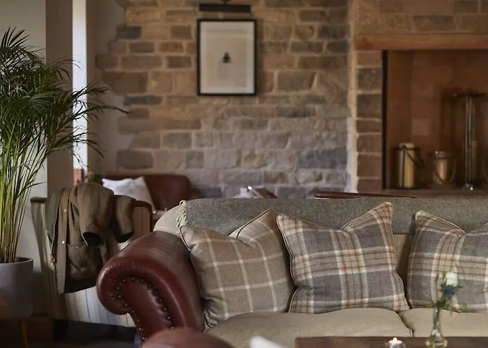 The Crown Of Crucis Country Inn And Hotel Ampney Crucis, United Kingdom