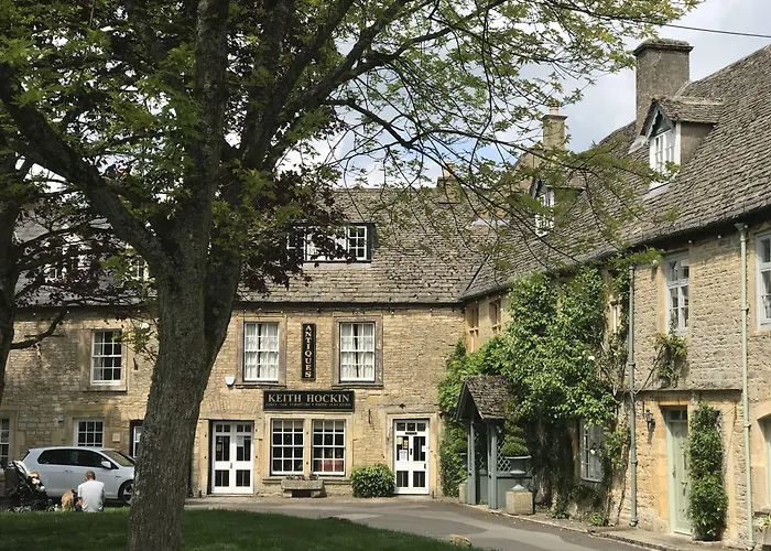 Lucy'S Tearoom B&B