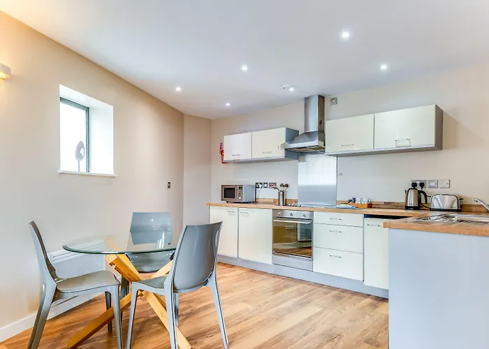 Roomzzz Leeds Headingley, United Kingdom