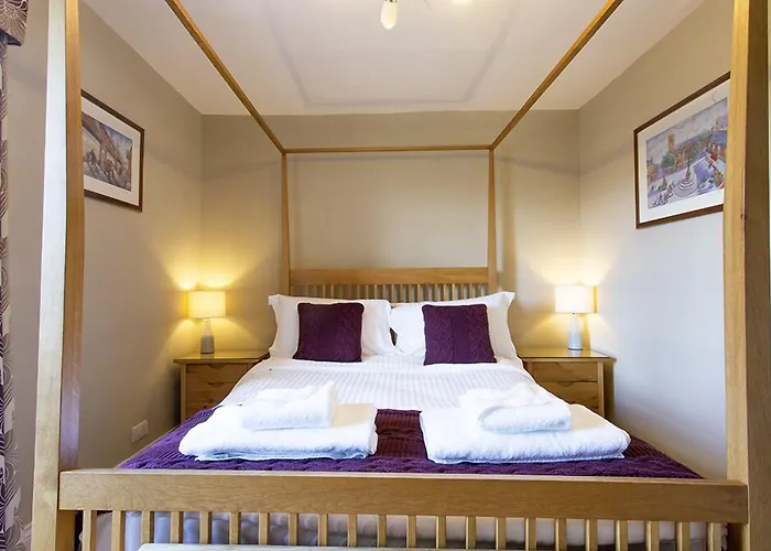 The Wheatsheaf Hotel