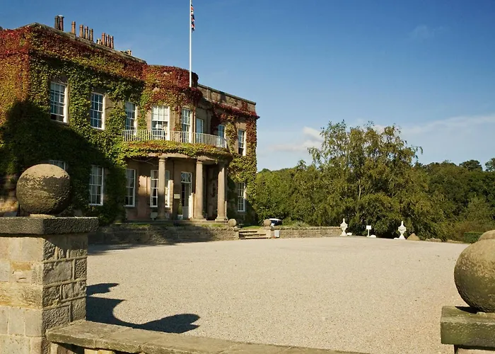 Wood Hall & Spa