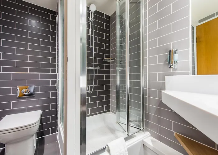Holiday Inn Express Strathclyde Park M74, Jct 5 By Ihg Motherwell, United Kingdom