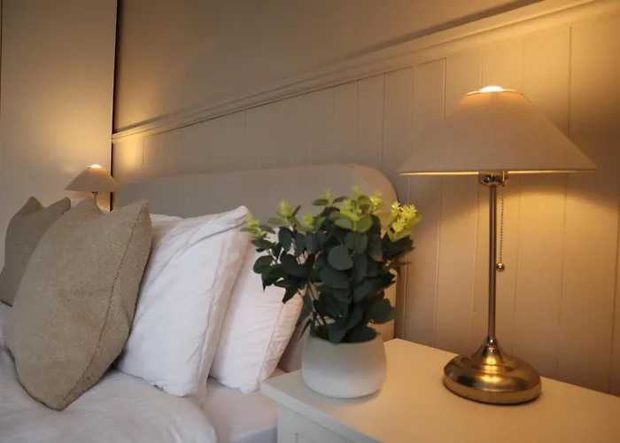 Harbourside Hotel