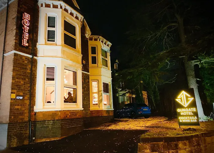 The Gungate Hotel - Cocktails And Wine Bar