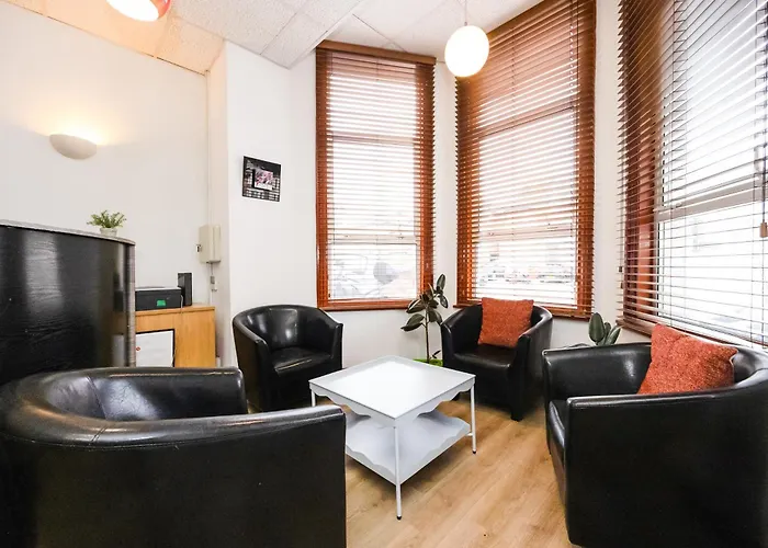 Arinza Hotel, London Ilford