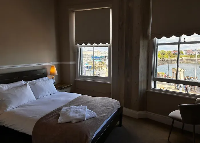 Admiral Macbride Bed & Breakfast
