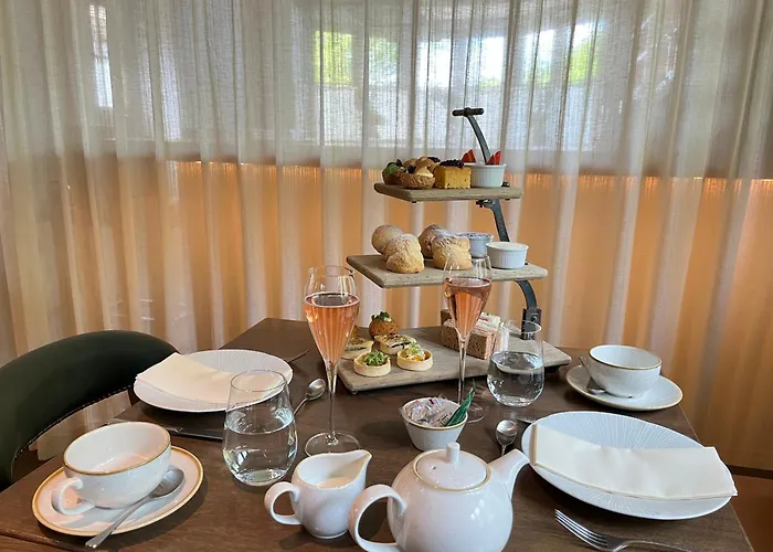 Hurley House Hotel
