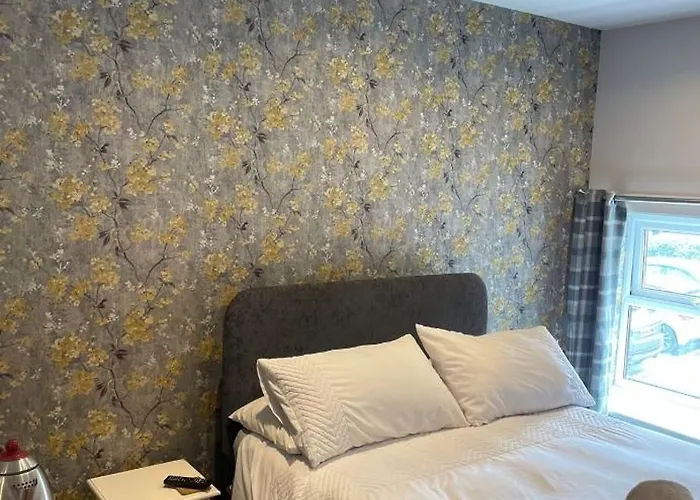 Airport Tavern Accommodation Felton , United Kingdom