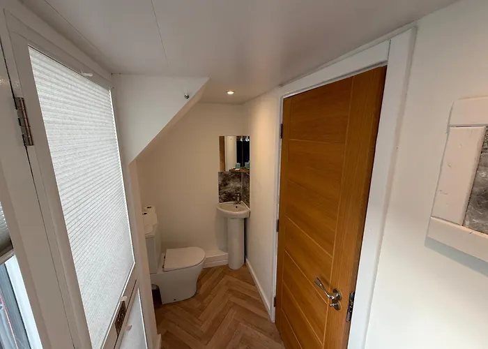 Silver Street Suites Whitby, United Kingdom