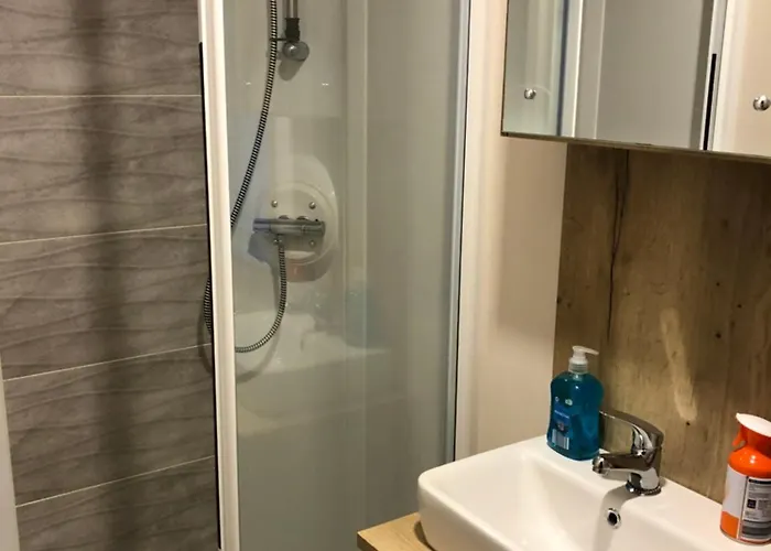 Rejuven8 Rentals - Kingfisher Caravan Park - Ingoldmells, United Kingdom