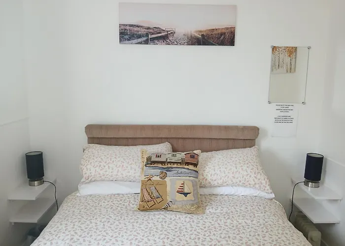 Ashton Holiday Flats Seaviews