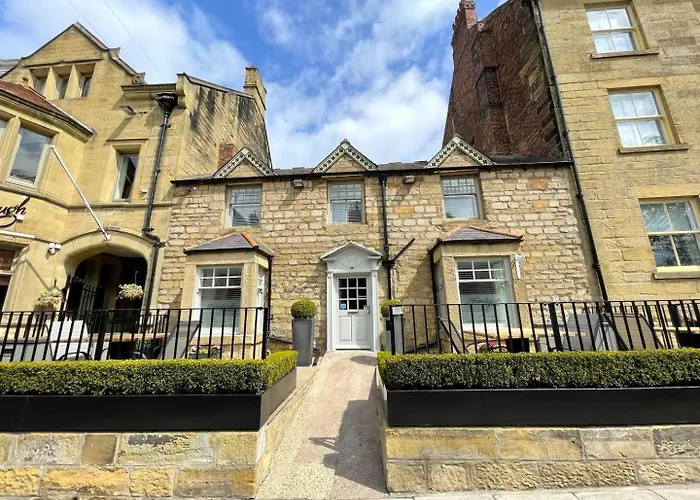 The Bondgate Boutique