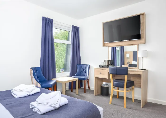 Abbey Lawn Hotel