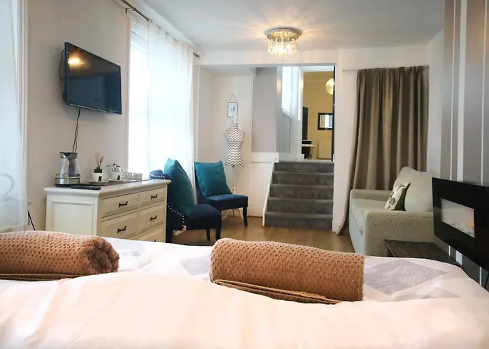 The Wellington Restaurant And Bar Hotel Portsmouth, United Kingdom