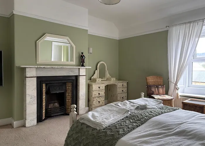 Thropton Demesne Farmhouse B&B