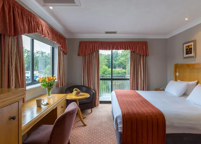 Lakeside International Hotel Camberley, United Kingdom