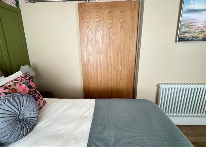 Haven House Rooms, Barry, United Kingdom