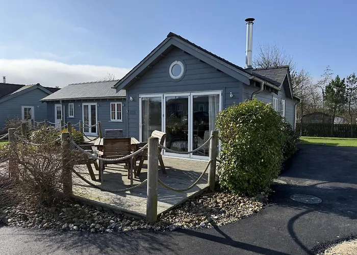Luna Azul At The Bay Filey, Sleeps Up To 8, And 2 Dogs Stay For Free!