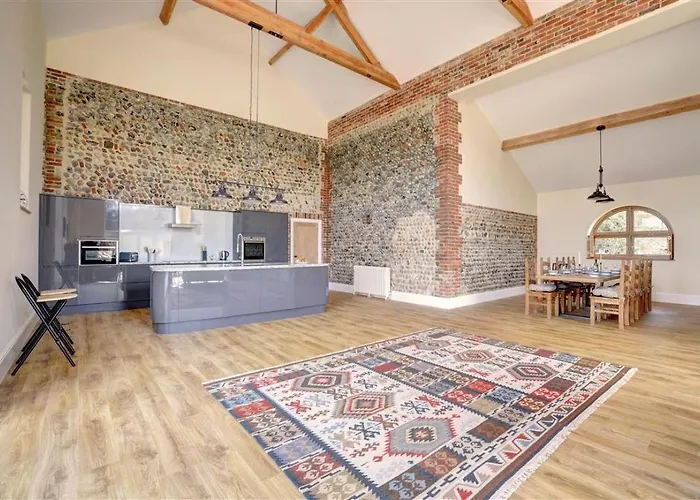 4 Bed In Cromer Oc-1703