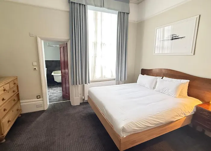 Brighton House Hotel, United Kingdom