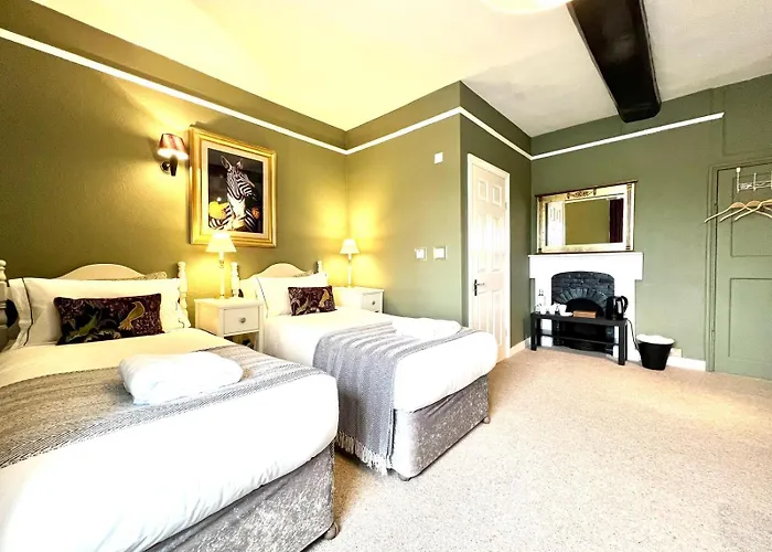 Colthrop Manor B&B