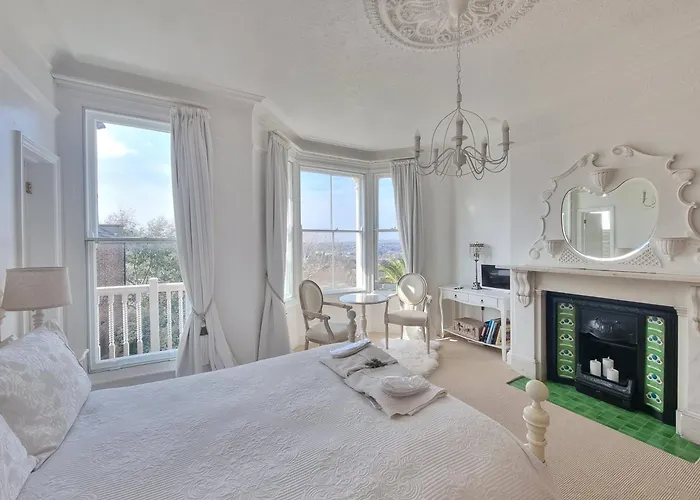 West Hill Retreat Edwardian Balcony Ensuite Hastings, United Kingdom