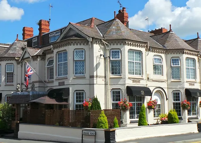 Brookside Hotel & Restaurant