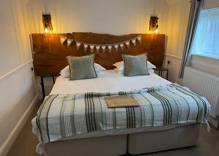 Cottage Lodge