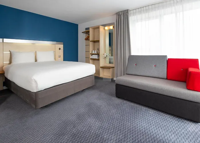 Holiday Inn Express Swindon City Centre By Ihg, United Kingdom