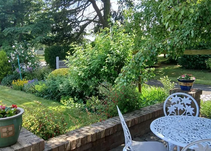 Ingon Bank Farm Bed And Breakfast
