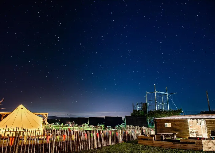 Carrowmena School House & Glamping