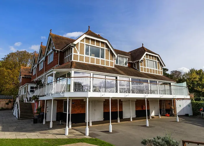 Leander Club
