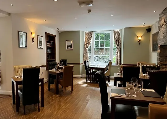 Aberdunant Hall, Snowdonia