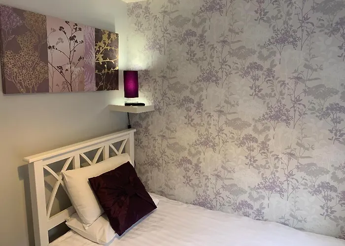 Lochside Guest House