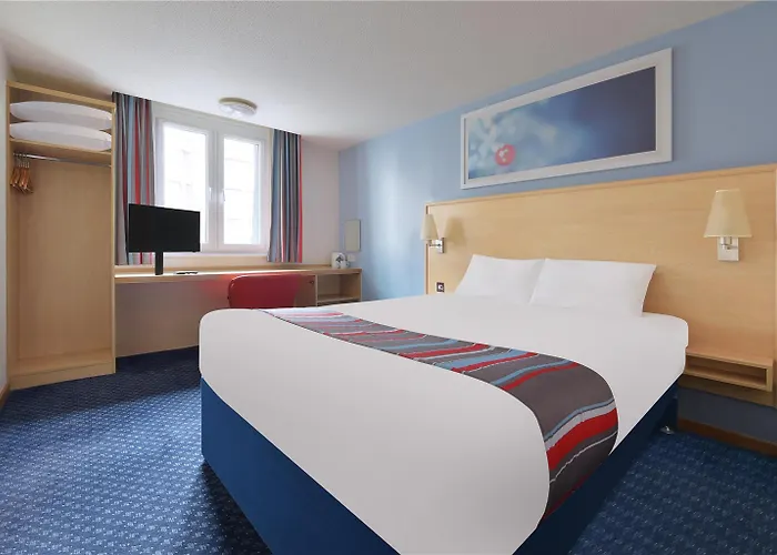 Travelodge Peterborough Eye Green