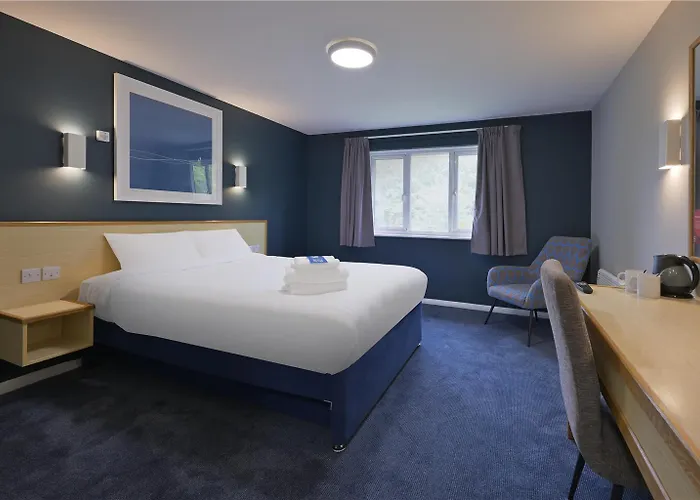 Travelodge Birmingham Oldbury