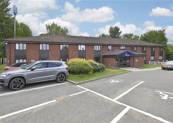 Travelodge Shawbirch
