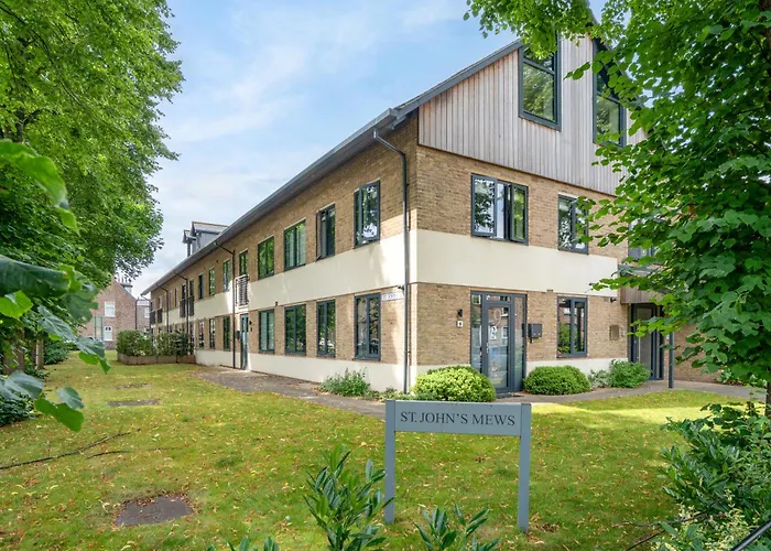 6 St Johns Mews