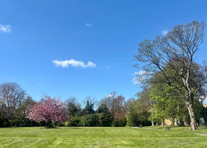 Endsleigh Park