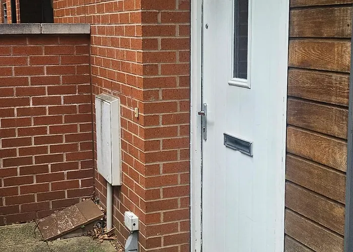 Lovely Holiday Home In Birmingham City Center 3 Bedrooms House By Hf Group