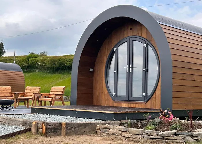 Great House Farm Luxury Pods And Self Catering Hotel Crickadarn, United Kingdom