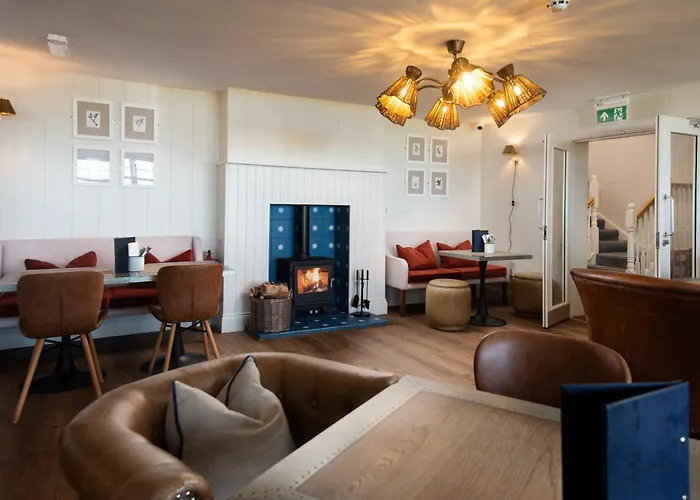 Beach House Hotel