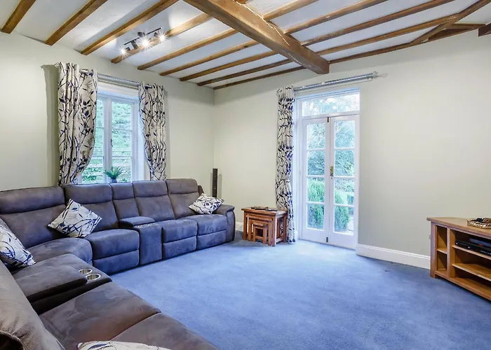 Old Upper Gwestydd Villa Highgate , United Kingdom