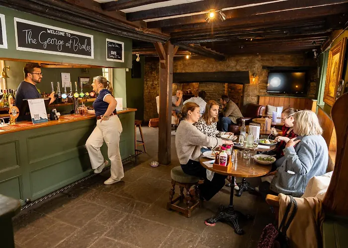 The George Inn