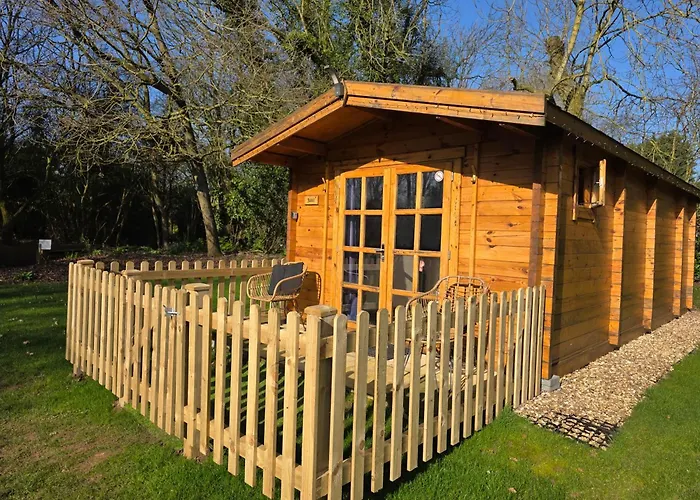 Birdsong Lodge Dog Friendly Nr Sutton On Sea