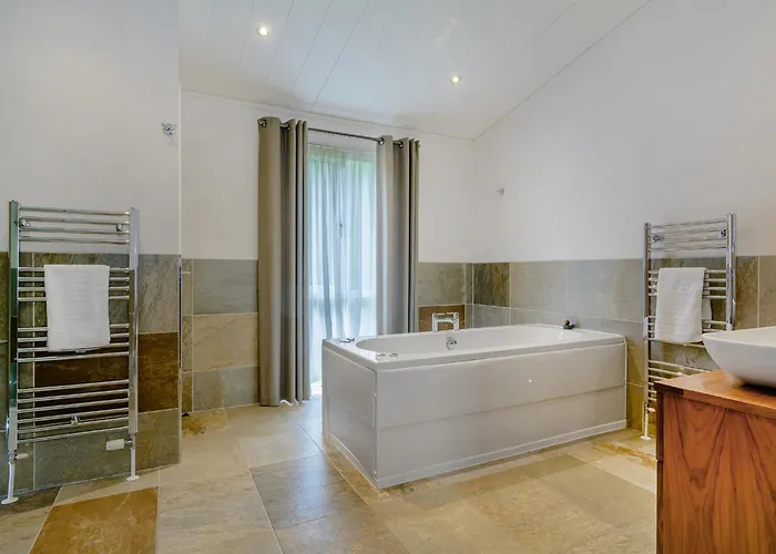 Bath Mill Lodge Retreat