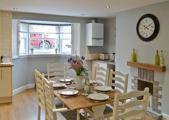 Abbeydale Town House